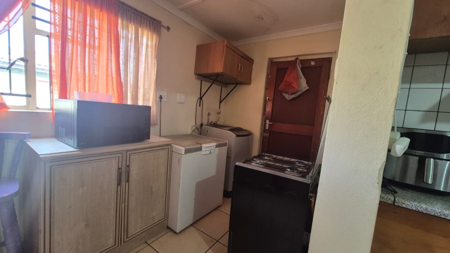 3 Bedroom Property for Sale in Hexpark Western Cape